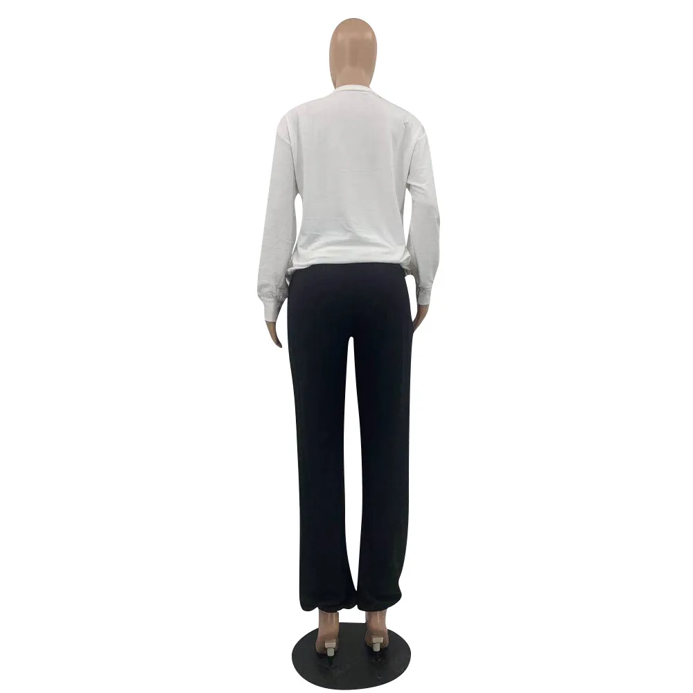Autumn new fashion letter print casual sports suit loose o-neck long sleeve T-shirt and trousers women's two-piece set
Autumn new fashion letter print casual sports suit loose o-neck long sleeve T-shirt and trousers women's two-piece set