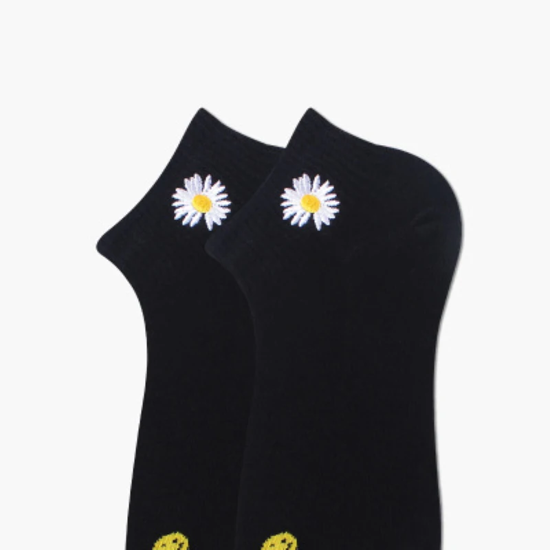1 Pairs New Summer Women Ctue Daisy Casual Ankle Cotton Socks Boat Sock harajuku Black Smile Face Socks Skateboard Socks
1 Pairs New Summer Women Ctue Daisy Casual Ankle Cotton Socks Boat Sock harajuku Black Smile Face Socks Skateboard Socks