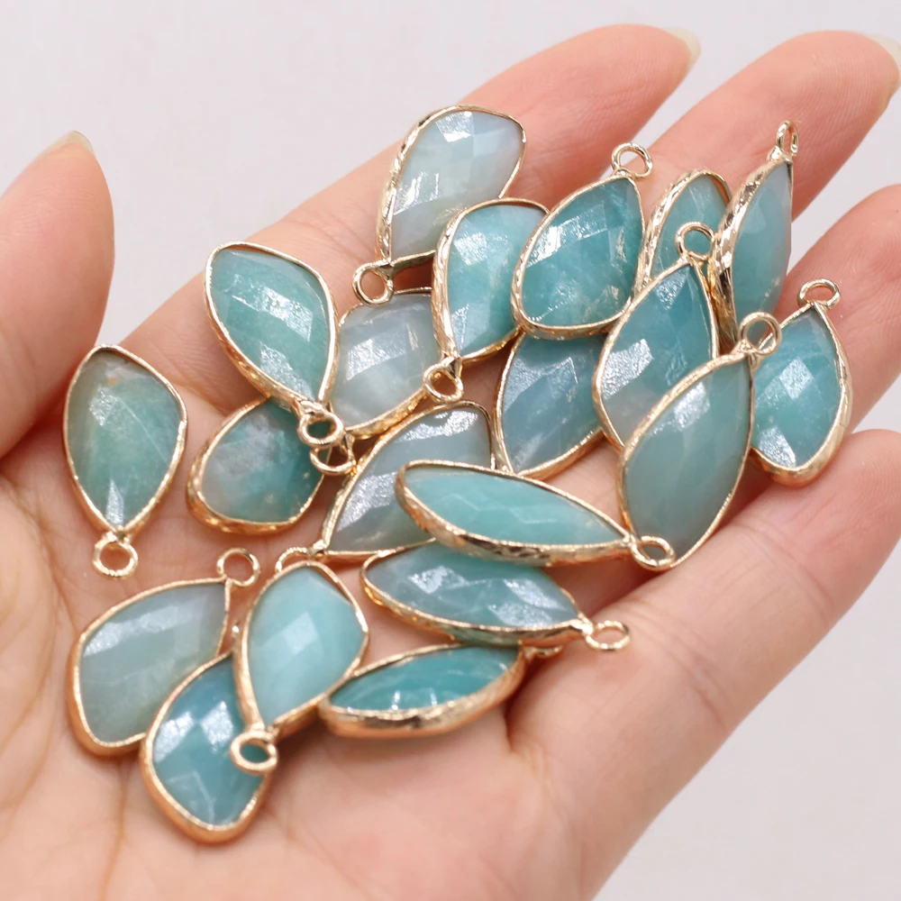 2 Natural Irregular Stone Charm Pendants DIY Women's Necklace Accessories or Jewelry Made Size 10x25mm
2 Natural Irregular Stone Charm Pendants DIY Women's Necklace Accessories or Jewelry Made Size 10x25mm