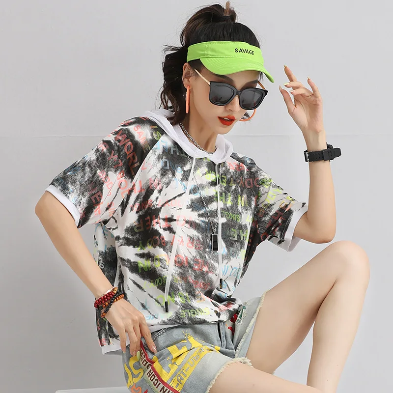2021 New Short Sleeve Hoodies Mujer Cool Girls Street Tees Hooded Colorful Letters Printing Loose Camouflage Tops Summer Women
2021 New Short Sleeve Hoodies Mujer Cool Girls Street Tees Hooded Colorful Letters Printing Loose Camouflage Tops Summer Women