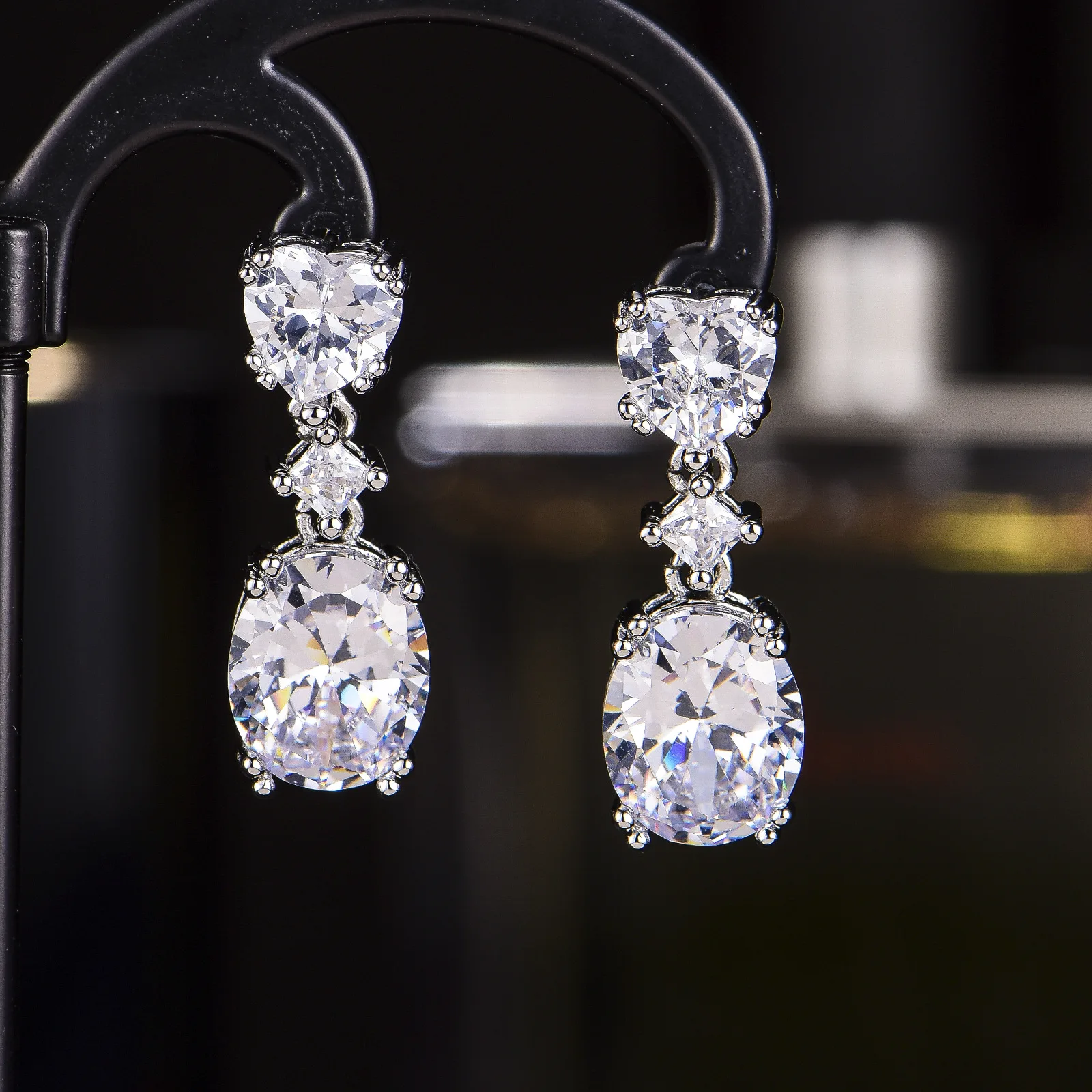 Dainty Earrings for Women Rhinestone Stud Earrings Cute Womens Accessoiresaretes De Mujer Silver Earrings Genuine Topaz 
Dainty Earrings for Women Rhinestone Stud Earrings Cute Womens Accessoiresaretes De Mujer Silver Earrings Genuine Topaz