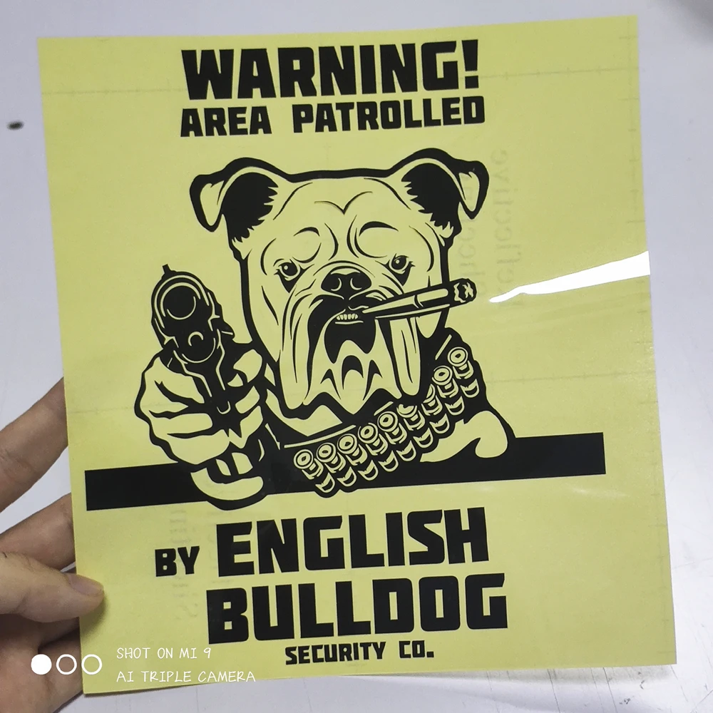 Three Ratels FD536B Die Cut Warning English Bull Dog With Gun Car Sticker Toon Animal Adopt Pet Decal 3D | Автомобили и мотоциклы