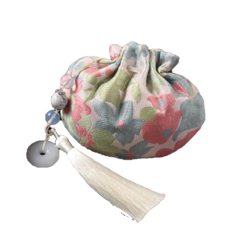 Three-dimensional Jacquard Craft Traditional Handmade Sachet Sachet Hanfu Fu Bag Cloth Art Charm Dragon Boat Festival Sachet
Three-dimensional Jacquard Craft Traditional Handmade Sachet Sachet Hanfu Fu Bag Cloth Art Charm Dragon Boat Festival Sachet