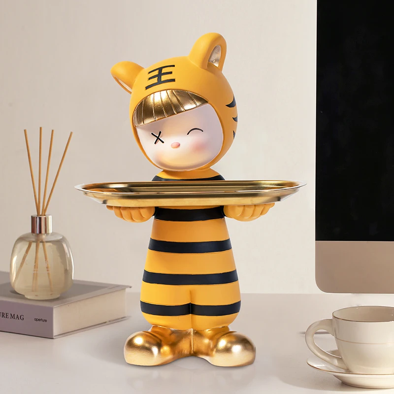 Tiger desktop tray entrance porch key storage resin ornaments Nordic animal living room coffee table storage decorative tray
Tiger desktop tray entrance porch key storage resin ornaments Nordic animal living room coffee table storage decorative tray