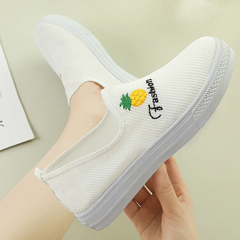 Summer New Korean Style Mesh Breathable Women's Shoes Ladies Casual Sports Running Sneakers Flat casual shoes for Women 2021
Summer New Korean Style Mesh Breathable Women's Shoes Ladies Casual Sports Running Sneakers Flat casual shoes for Women 2021