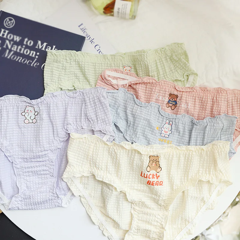 Japanese kawaii bear Seamless Panties women Sweet Mid-Rise pure cotton young girl Panties lingerie NM25
Japanese kawaii bear Seamless Panties women Sweet Mid-Rise pure cotton young girl Panties lingerie NM25