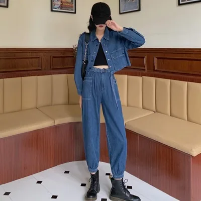 Autumn new style old loose wild retro jacket was thinner jacket female student spring and autumn cropped jacket
Autumn new style old loose wild retro jacket was thinner jacket female student spring and autumn cropped jacket