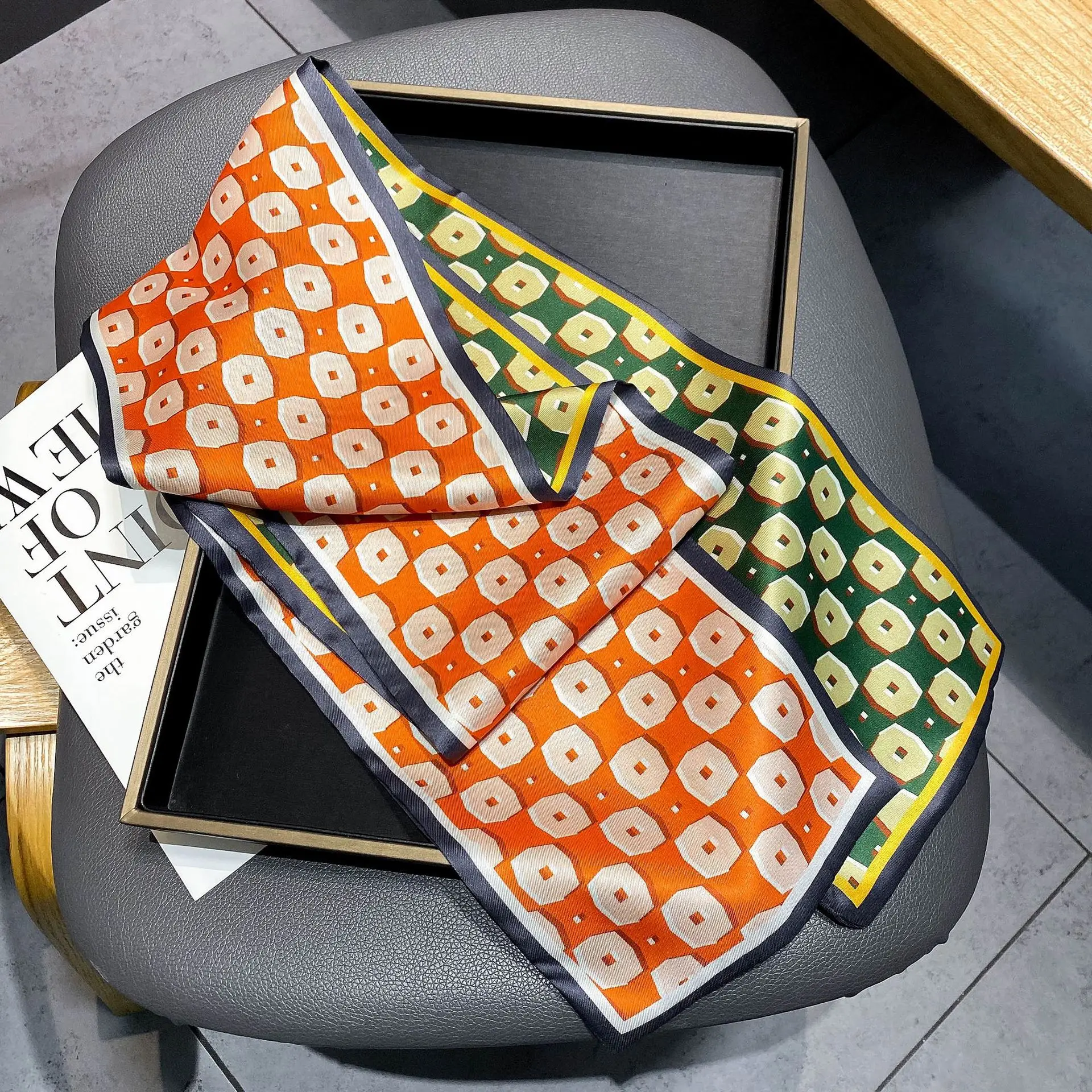 2022 Luxury Brand Silk Scarf Women Satin Neck Hair Tie Band Soft Hijab Head Female Foulard Print Scarves Shawl Handkerchief
2022 Luxury Brand Silk Scarf Women Satin Neck Hair Tie Band Soft Hijab Head Female Foulard Print Scarves Shawl Handkerchief