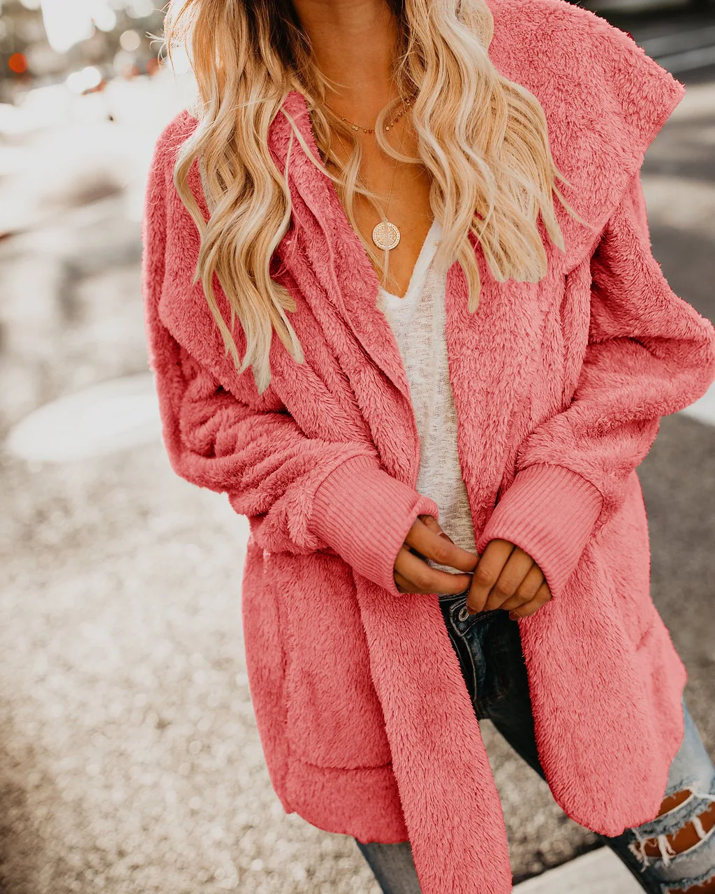 Autumn and winter new style long-sleeved hooded cardigan jacket women's loose large size bat top
Autumn and winter new style long-sleeved hooded cardigan jacket women's loose large size bat top