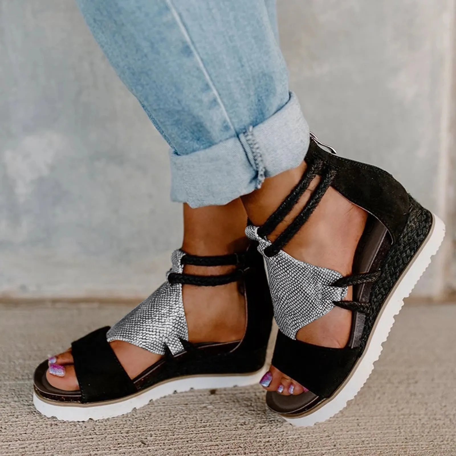 Women's Leopard Print Platform Shoes Pumps Women's Wedge High Heels Open Toe Fish Mouth Roman Wind Sandals Chaussure Femme
Women's Leopard Print Platform Shoes Pumps Women's Wedge High Heels Open Toe Fish Mouth Roman Wind Sandals Chaussure Femme
