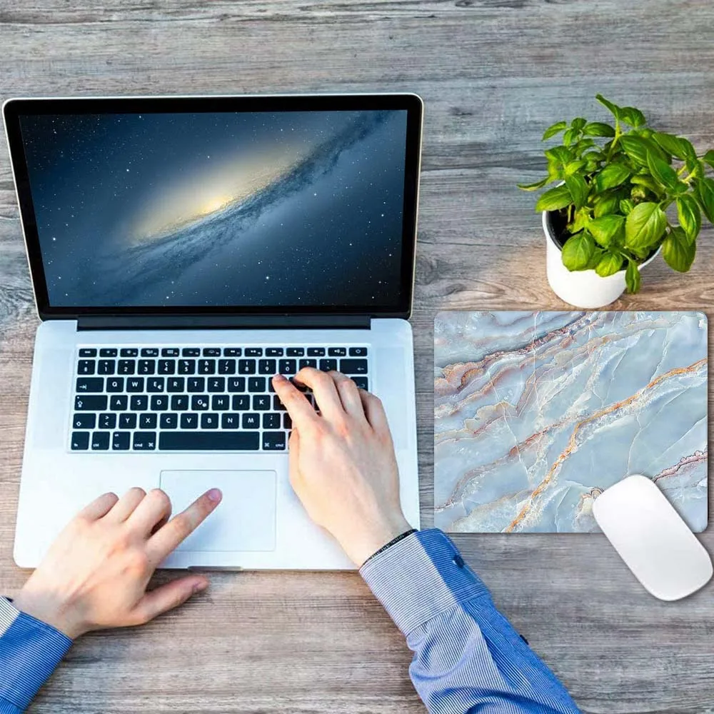 Universal Mouse Pad Marble Series Gaming Mousepad High Quality PU Leather Computer Mouse Pad Portable Small Mat for PC/Laptop
Universal Mouse Pad Marble Series Gaming Mousepad High Quality PU Leather Computer Mouse Pad Portable Small Mat for PC/Laptop