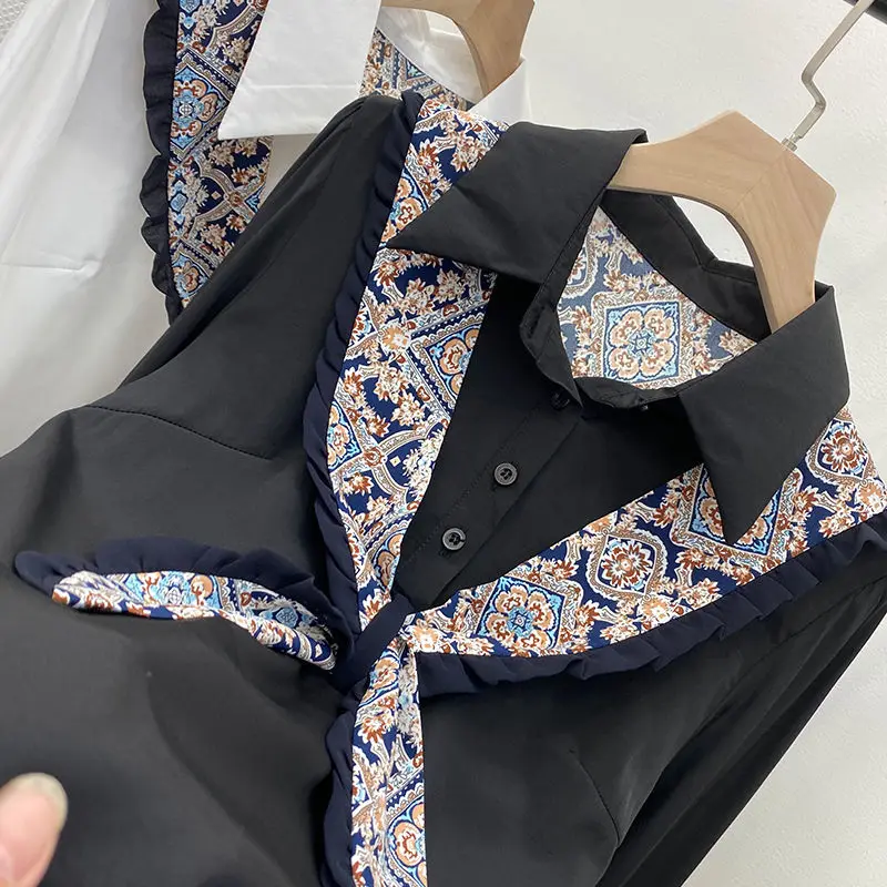 Famous family style silk scarf splicing white shirt women's 2021 spring and autumn new bubble long sleeve
Famous family style silk scarf splicing white shirt women's 2021 spring and autumn new bubble long sleeve