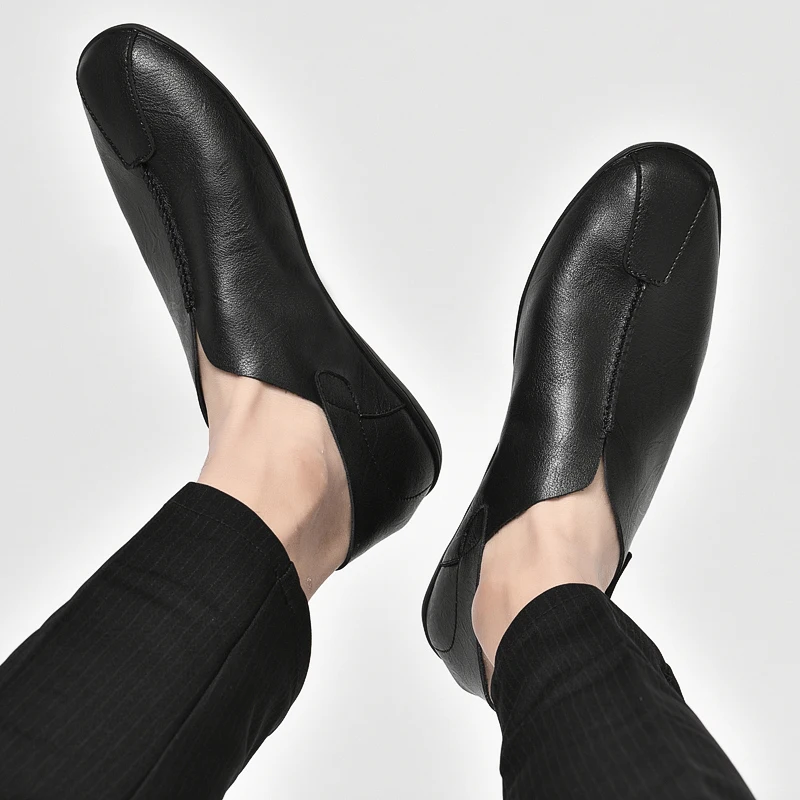 2021 New Men's Cow Leather Shoes High Quality Designer Handmade Dress Shoes Fashion Casual Business Driving Loafers Big Size
2021 New Men's Cow Leather Shoes High Quality Designer Handmade Dress Shoes Fashion Casual Business Driving Loafers Big Size