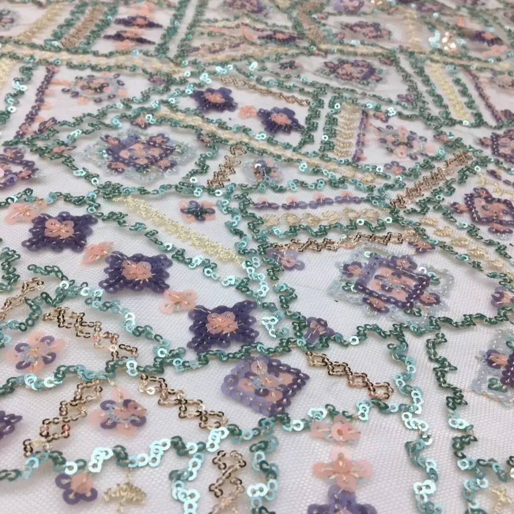 African Mesh Lace Fabric Embroidered Nigerian Sequins Lace Fabric 2020 High Quality Lace French Tulle Fabric For Women Wedding
African Mesh Lace Fabric Embroidered Nigerian Sequins Lace Fabric 2020 High Quality Lace French Tulle Fabric For Women Wedding