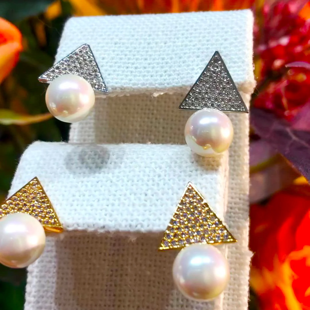 SORAMOORE Trendy Triangle Earrings For Women Bohemian Earrings Geometric Drop Earring 2020 Brincos Female DIY Fashion Jewelry
SORAMOORE Trendy Triangle Earrings For Women Bohemian Earrings Geometric Drop Earring 2020 Brincos Female DIY Fashion Jewelry