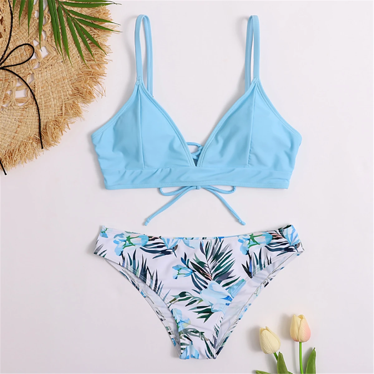 2021 Triangle Print Swimsuit Women Micro Bikini Set Swimwear Female Thong Bathing Suit Swimming Wear
2021 Triangle Print Swimsuit Women Micro Bikini Set Swimwear Female Thong Bathing Suit Swimming Wear
