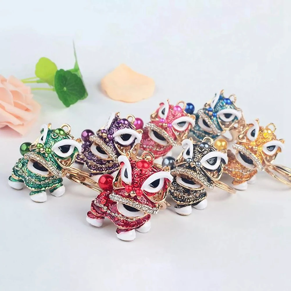 Creative gift car metal keychain Chinese Style Lion Dance Key Ring Alloy Key Chain Pendant New Year Gift for Children Friends
Creative gift car metal keychain Chinese Style Lion Dance Key Ring Alloy Key Chain Pendant New Year Gift for Children Friends