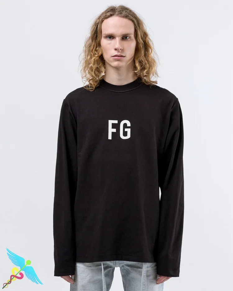 Essentials Hoodies Men Women Fashion Trend Simple Letter Logo Print High Quality O-Neck Full Casual Oversized Sweatshirt Clothes 
Essentials Hoodies Men Women Fashion Trend Simple Letter Logo Print High Quality O-Neck Full Casual Oversized Sweatshirt Clothes