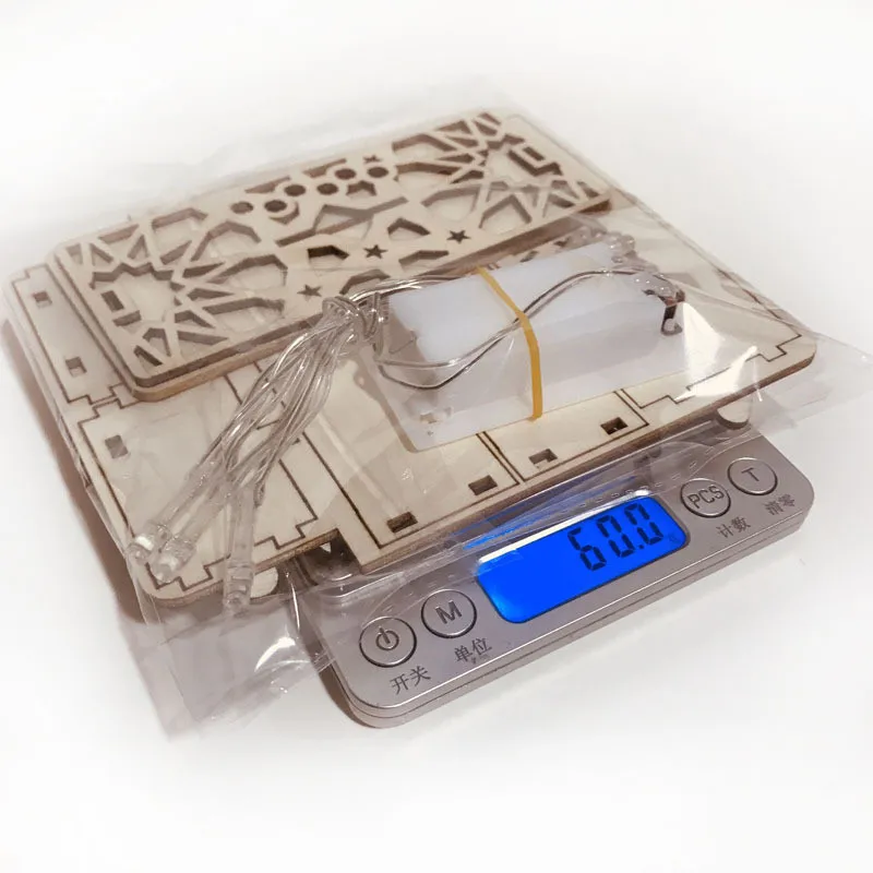 Eid Al Fitr LED Moonlight Wood Board Ornament EID Midnight Eating Blessing Light Muslim Ramadan Carving Wooden Moon Craft 
Eid Al Fitr LED Moonlight Wood Board Ornament EID Midnight Eating Blessing Light Muslim Ramadan Carving Wooden Moon Craft
