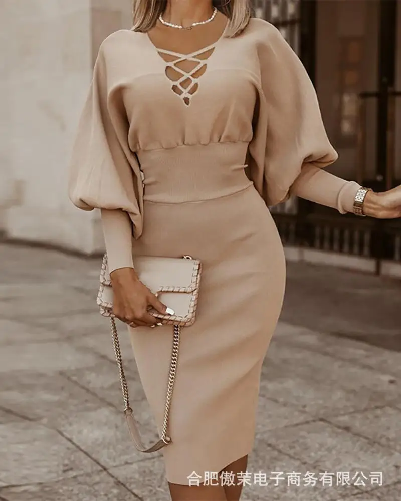 Spot 2021 new women's British style solid color high waist long-sleeved knitted dress ladies temperament commuter
Spot 2021 new women's British style solid color high waist long-sleeved knitted dress ladies temperament commuter