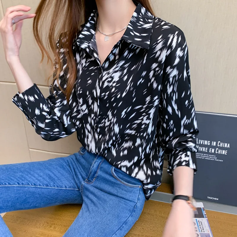 2020 Autumn New Women Long Sleeve Turn-down Collar Loose Shirts Blouses Leopard Print Casual Tops Blouse Shirts
2020 Autumn New Women Long Sleeve Turn-down Collar Loose Shirts Blouses Leopard Print Casual Tops Blouse Shirts