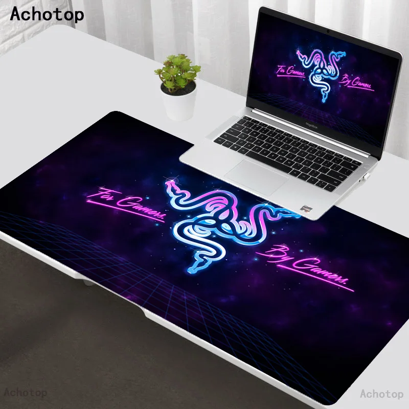 Razer 80x30cm XL Lockedge Large Gaming Mouse Pad Computer Gamer Keyboard Mouse Mat tappetino Desk Mousepad for PC Desk Pad
Razer 80x30cm XL Lockedge Large Gaming Mouse Pad Computer Gamer Keyboard Mouse Mat tappetino Desk Mousepad for PC Desk Pad