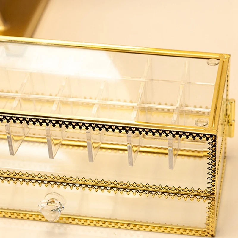 Cosmetic Storage Box, High-End Retro Glass Lipstick Box, Lip Glaze Box Storage Box, Gorgeous Golden Frame Crafts 
Cosmetic Storage Box, High-End Retro Glass Lipstick Box, Lip Glaze Box Storage Box, Gorgeous Golden Frame Crafts