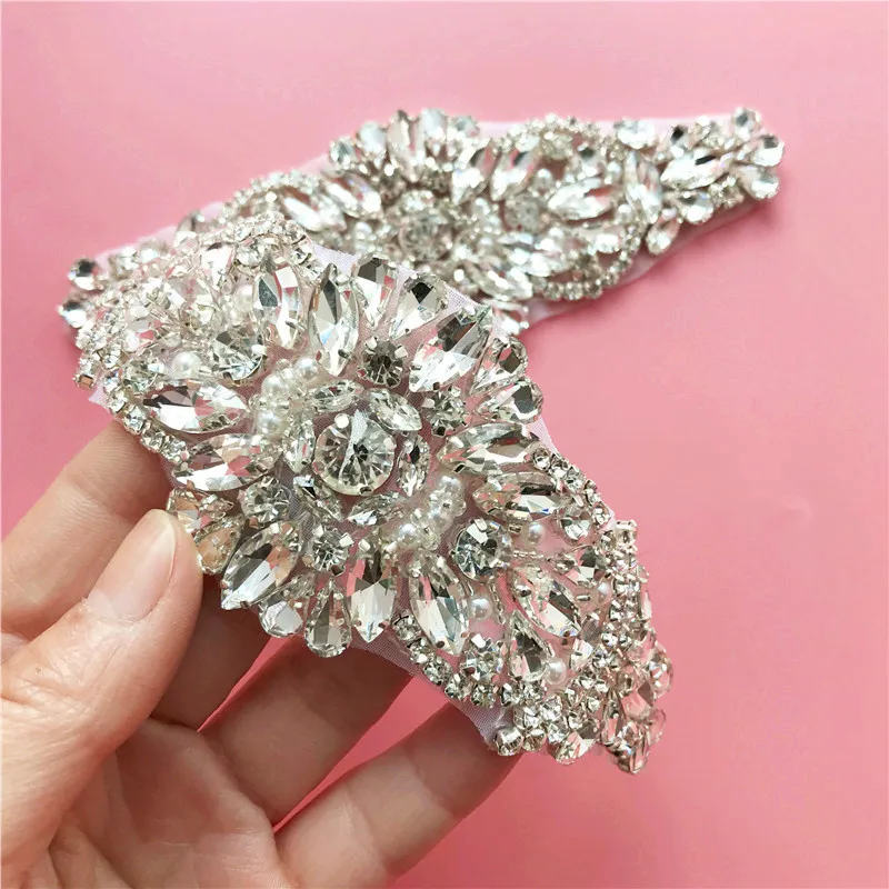 Wedding Dress Waist Decoration Accessories Hand-sewn Rhinestone Pieces Coat and Hat Accessories with Glue Applique Patches
Wedding Dress Waist Decoration Accessories Hand-sewn Rhinestone Pieces Coat and Hat Accessories with Glue Applique Patches