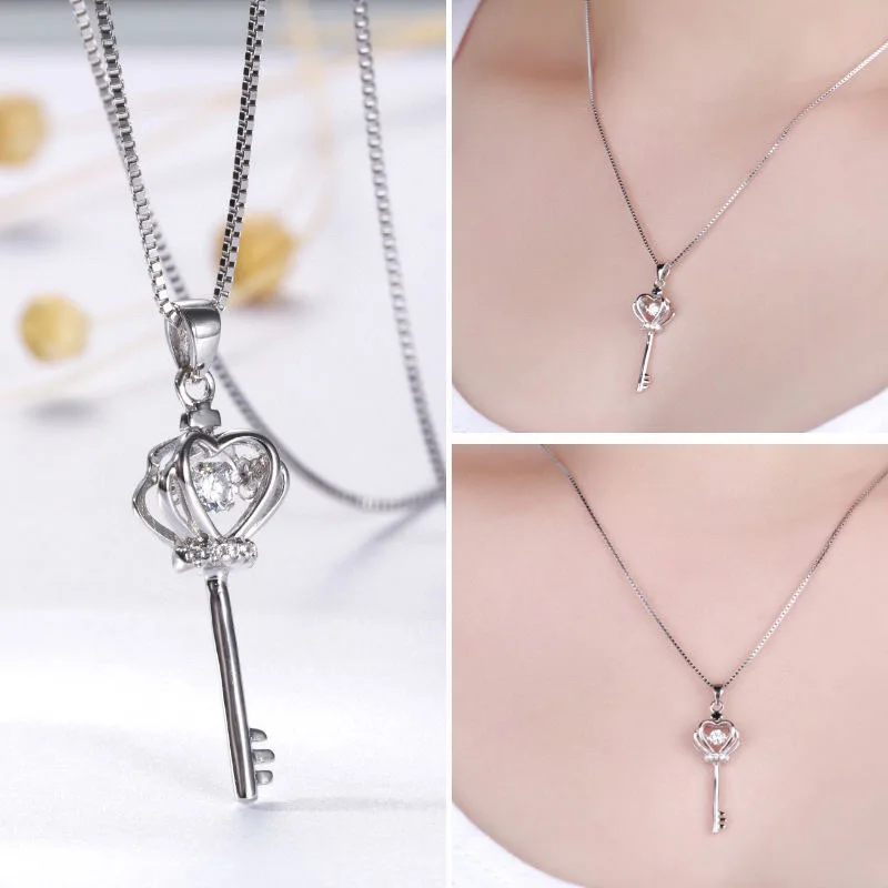 S925 Silver Key Smart Pendant Necklace with Micro Set Zircon Crown Love Neck Chain Fashionable and Simple Women's Accessories
S925 Silver Key Smart Pendant Necklace with Micro Set Zircon Crown Love Neck Chain Fashionable and Simple Women's Accessories