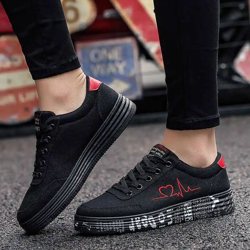 Low Top Sport Shoes Men Summer Black Canvas Sneakers Lace Up Men's Running Shoe Graffiti Sporty Man Shoe Couple Walk Trainers V7
Low Top Sport Shoes Men Summer Black Canvas Sneakers Lace Up Men's Running Shoe Graffiti Sporty Man Shoe Couple Walk Trainers V7