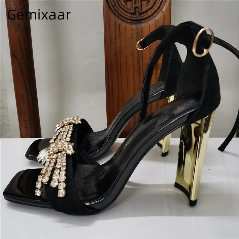 Jeweled Diamond Butterfly-flower High Heel Sandals Women Ankle Strap Square Open Toe Rhinestone Luxury Suede Party Shoes Summer
Jeweled Diamond Butterfly-flower High Heel Sandals Women Ankle Strap Square Open Toe Rhinestone Luxury Suede Party Shoes Summer