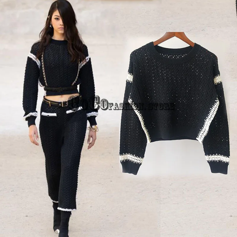 Luxury designer high end women fashion 2021 new vintage sweater long sleeve logoed Hollow out Crew neck woman sweaters pullover
Luxury designer high end women fashion 2021 new vintage sweater long sleeve logoed Hollow out Crew neck woman sweaters pullover