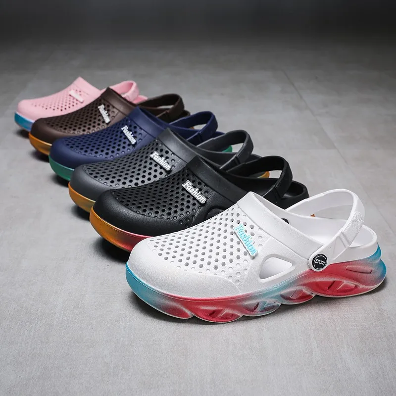 2021 New Fashion Sandals Men Clogs Slippers Soft Bottom Beach Sandals Women Clog Sandals Comfortable Breathable Ankle-Wrap EVA
2021 New Fashion Sandals Men Clogs Slippers Soft Bottom Beach Sandals Women Clog Sandals Comfortable Breathable Ankle-Wrap EVA