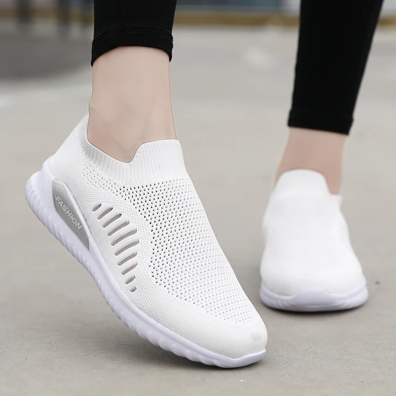Women Running Shoes Breathable Casual Shoes Outdoor Light Weight Sports Shoes Ladies Casual Walking Sneakers Size 35-42
Women Running Shoes Breathable Casual Shoes Outdoor Light Weight Sports Shoes Ladies Casual Walking Sneakers Size 35-42