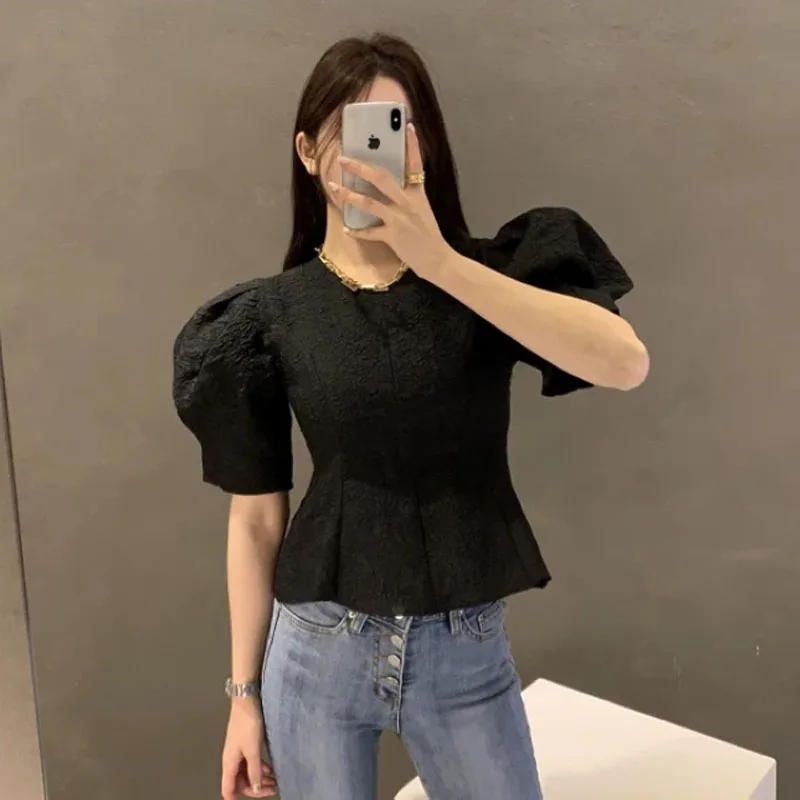 Korea Style Chic Bubble Sleeve Round Neck Women Blosue Short Sleeve Slim Shirt Office Lady Top Female 13945
Korea Style Chic Bubble Sleeve Round Neck Women Blosue Short Sleeve Slim Shirt Office Lady Top Female 13945