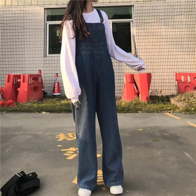 Woman Jeans Pants Denim Suspender Pants Spring Loose Large Size for Girl Pants Pocket One-Piece Trousers for Women
Woman Jeans Pants Denim Suspender Pants Spring Loose Large Size for Girl Pants Pocket One-Piece Trousers for Women