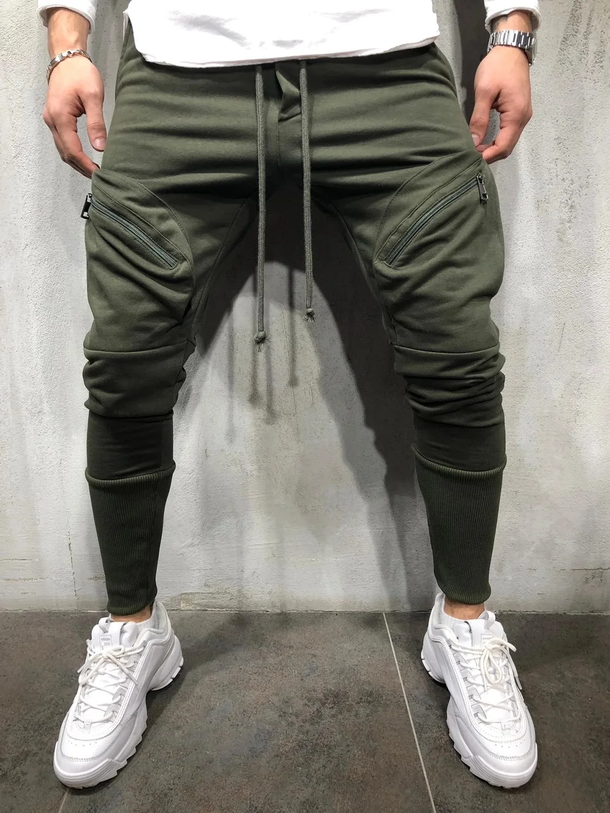 2019 Popular Style Men's Leisure Sports Style Men's Pants with Zipper Pocket Jogging Men's Trousers Grey Black Green Color Pants
2019 Popular Style Men's Leisure Sports Style Men's Pants with Zipper Pocket Jogging Men's Trousers Grey Black Green Color Pants