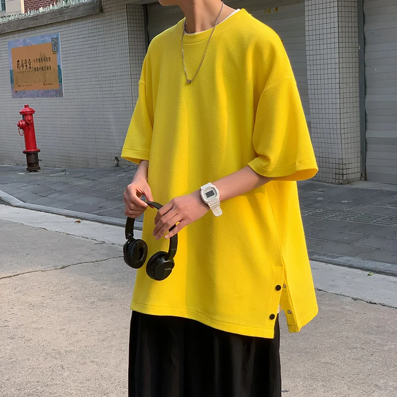 Fashion Solid Color T Shirt Mens Loose Slit Tshirt Men Streetwear Tees Summer Japanese Casual Oversized 4 Colors Short Tops
Fashion Solid Color T Shirt Mens Loose Slit Tshirt Men Streetwear Tees Summer Japanese Casual Oversized 4 Colors Short Tops