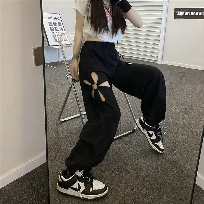 KUYOMENS Women's Cargo Pants Patchwork Streetwear High Waist Vintage Loose Harajuku 2021 Wide Leg Pants Oversize Trousers
KUYOMENS Women's Cargo Pants Patchwork Streetwear High Waist Vintage Loose Harajuku 2021 Wide Leg Pants Oversize Trousers