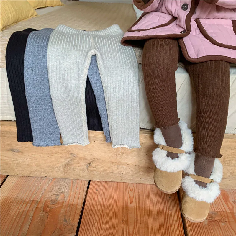 MILANCEL 2021 Winter New Kids Clothes Solid Girls Leggings Cotton Padded Pants korean Children Tights Pants
MILANCEL 2021 Winter New Kids Clothes Solid Girls Leggings Cotton Padded Pants korean Children Tights Pants
