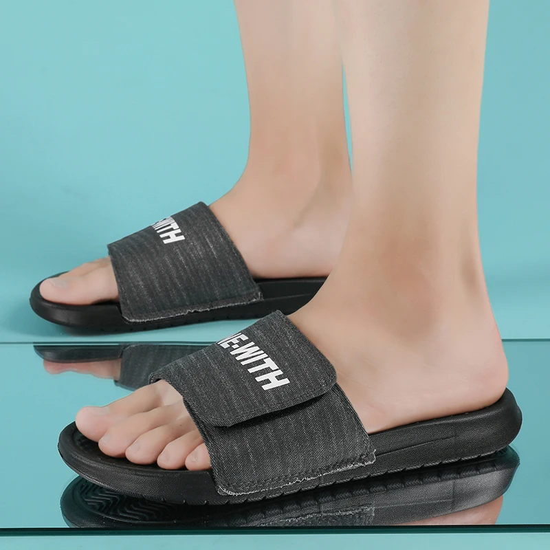 Summer Indoor Men Slippers Blue Black House Shoes Mens Designer Soft Slippers Man Brand Fashion Mens Slides Denim Man Slippers
Summer Indoor Men Slippers Blue Black House Shoes Mens Designer Soft Slippers Man Brand Fashion Mens Slides Denim Man Slippers