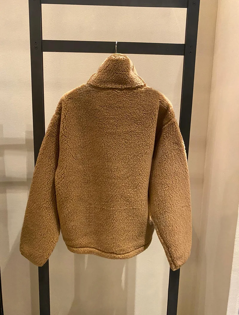 Women Woolen Stand Collar Coat Loose Buttons Long Sleeve Zipper Ladies Casual Outwear and Jackets
Women Woolen Stand Collar Coat Loose Buttons Long Sleeve Zipper Ladies Casual Outwear and Jackets
