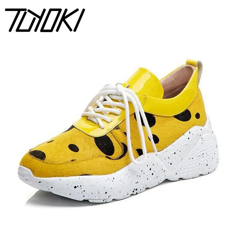 Tuyoki Women Real Leather Chunky Sneakers Outdoor Horse Hair Black Dot Thick Bottom Fitness Hiking Shoes Women Size 35-39 
Tuyoki Women Real Leather Chunky Sneakers Outdoor Horse Hair Black Dot Thick Bottom Fitness Hiking Shoes Women Size 35-39