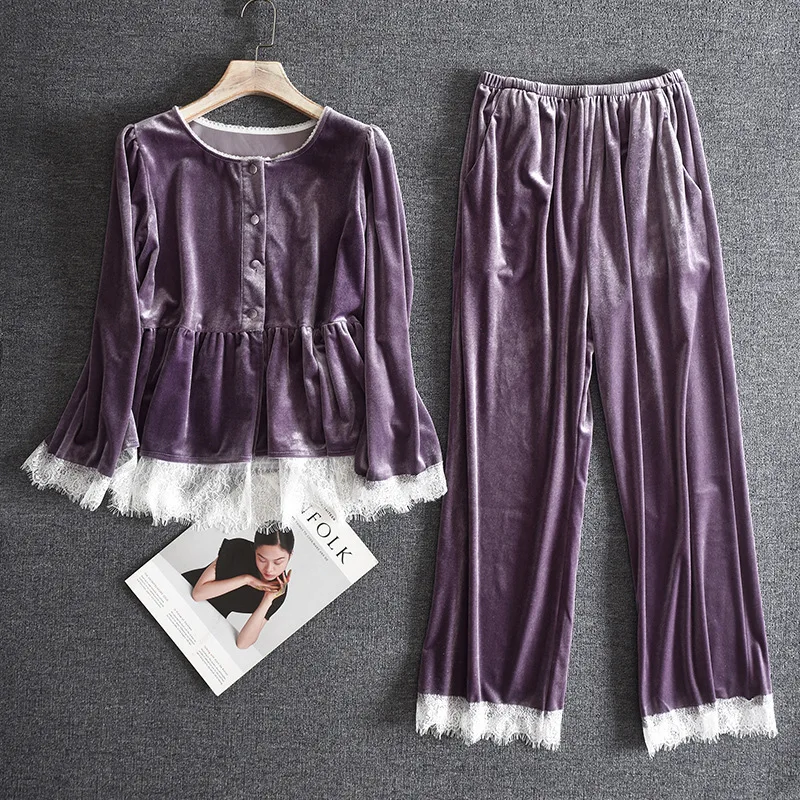 Velvet O-neck Pajamas Set Lace Patchwork 2PCS Sleepwear Autumn Women Shirt&Pants Femme Pijamas Suit Velour Sleep Set Home Wear
Velvet O-neck Pajamas Set Lace Patchwork 2PCS Sleepwear Autumn Women Shirt&Pants Femme Pijamas Suit Velour Sleep Set Home Wear