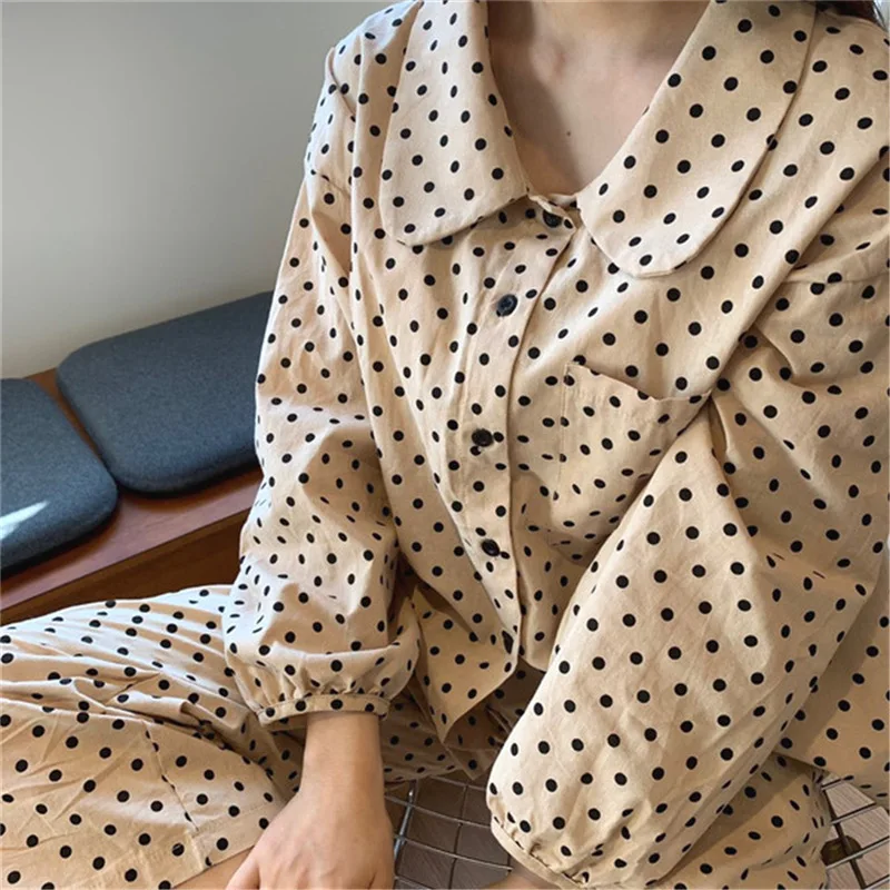 2PCS Pajamas Suit Long Sleeve 2021 New Women Home Clothing Intimate Lingerie Polka Dot Casual Nightwear Cotton Sleepwear Set
2PCS Pajamas Suit Long Sleeve 2021 New Women Home Clothing Intimate Lingerie Polka Dot Casual Nightwear Cotton Sleepwear Set
