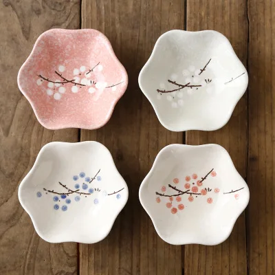 Japanese lotus leaf dish ceramic dipping dish tableware creative hotel household snack peanut dish household kitchen supplies
Japanese lotus leaf dish ceramic dipping dish tableware creative hotel household snack peanut dish household kitchen supplies