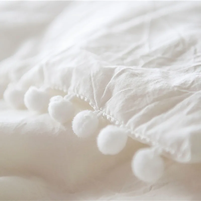Nordic Bed Cover For Home Hairball Bedding Set Solid Color Duvet Covers Multicolor Quilt Cover Soft Bedclothes And Pillowcase
Nordic Bed Cover For Home Hairball Bedding Set Solid Color Duvet Covers Multicolor Quilt Cover Soft Bedclothes And Pillowcase
