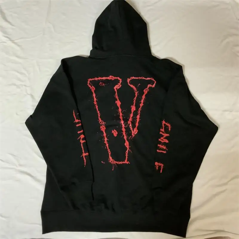 Vlone 20ssNew Clown Character Print Hoodie High Street Loose OS Wind Men and Women Hooded Pullover Sweater Trend
Vlone 20ssNew Clown Character Print Hoodie High Street Loose OS Wind Men and Women Hooded Pullover Sweater Trend