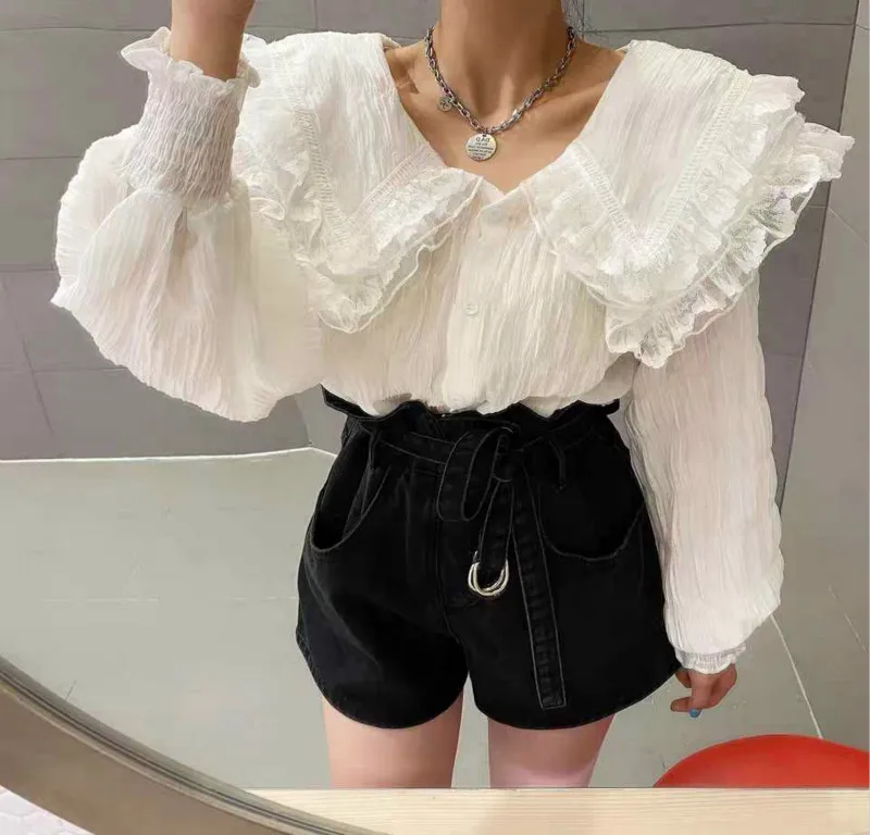 2021 New Fashion Doll Collar Sweet White Shirt Female Ruffle Stitching Lace Puff Sleeve Loose Casual Blouse Fairy Tops
2021 New Fashion Doll Collar Sweet White Shirt Female Ruffle Stitching Lace Puff Sleeve Loose Casual Blouse Fairy Tops