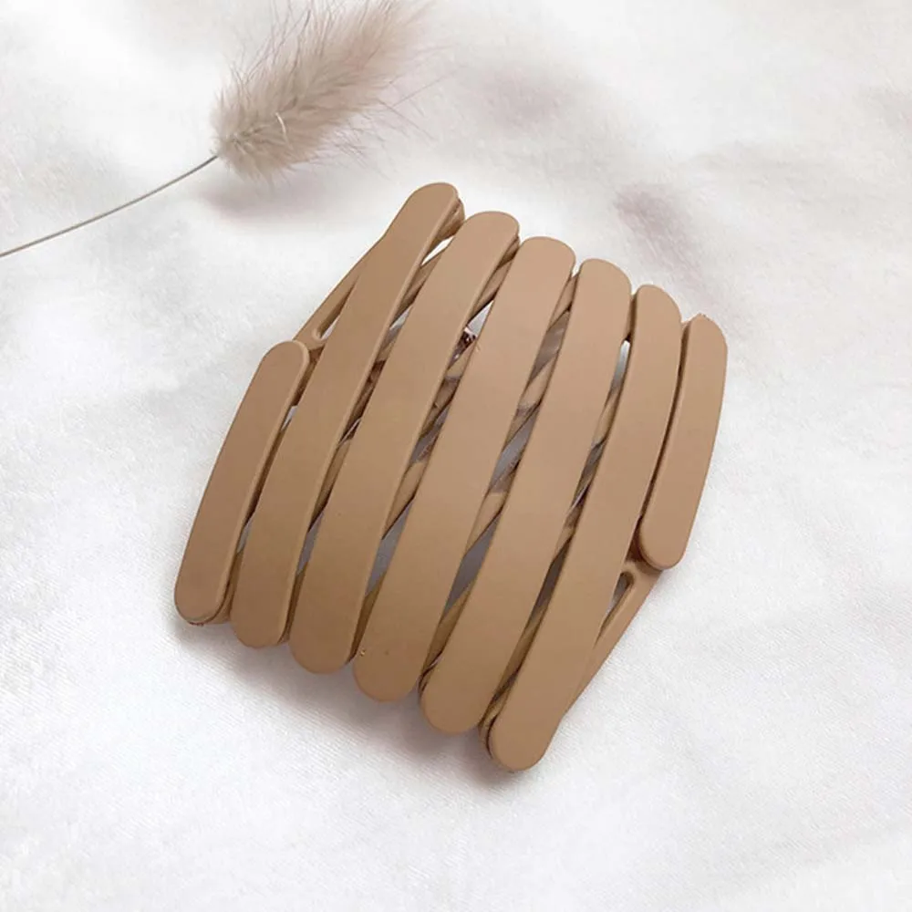 New Portable Folding Telescopic Hairband Hairpin Women Magic Headbands Head Wrap With Tooth Non-slip Hair Accessories
New Portable Folding Telescopic Hairband Hairpin Women Magic Headbands Head Wrap With Tooth Non-slip Hair Accessories